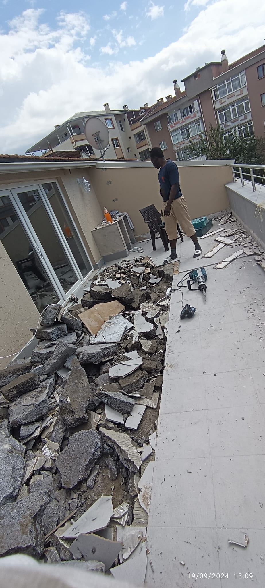 Çatı İzolasyon ve Seramik Uygulaması